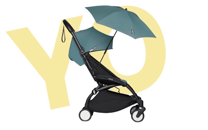 YOYO Babyzen stroller with an aqua parasol