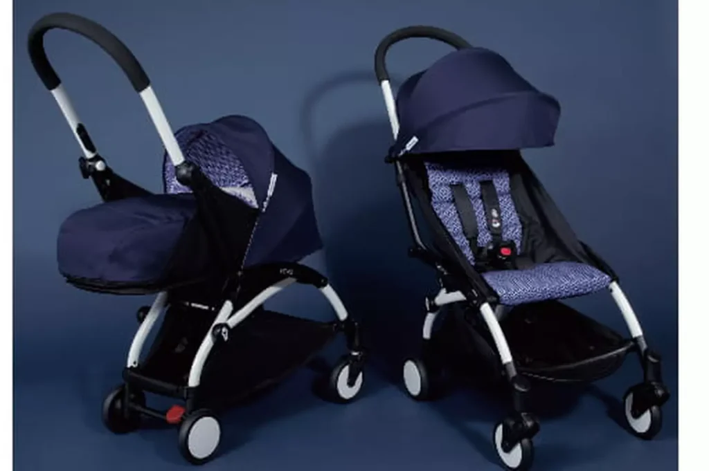 YOYO Babyzen newborn stroller and 6+ Air France pack