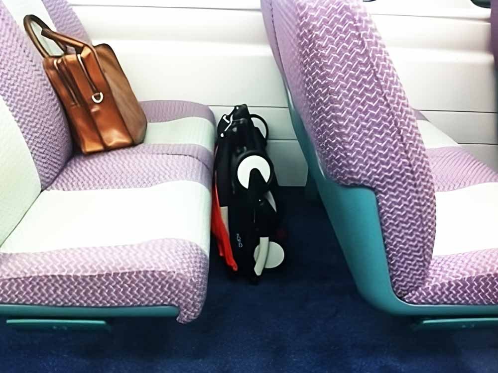 Travel with a YOYO Babyzen stroller on the train