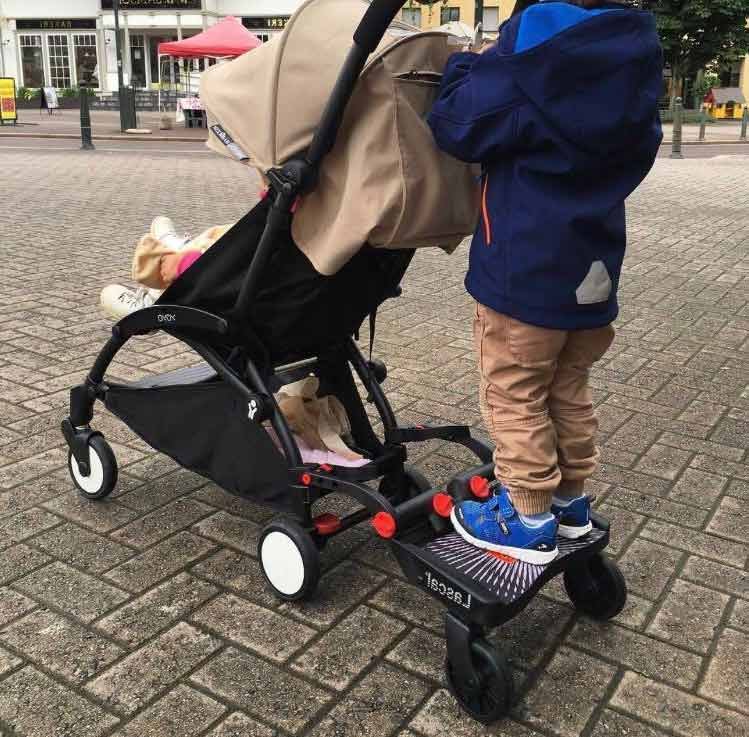 universal buggy board installed on a YOYO Babyzen stroller